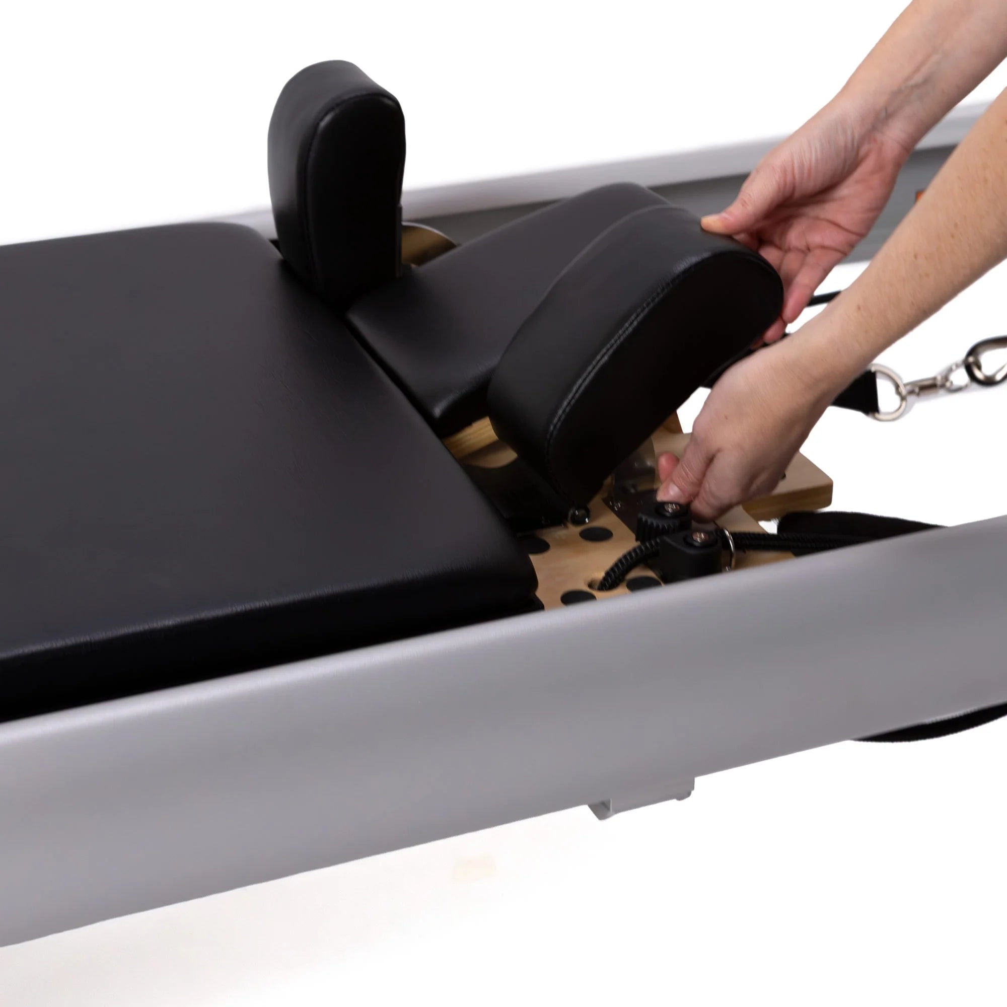 MVe® Reformer – Peak Pilates®