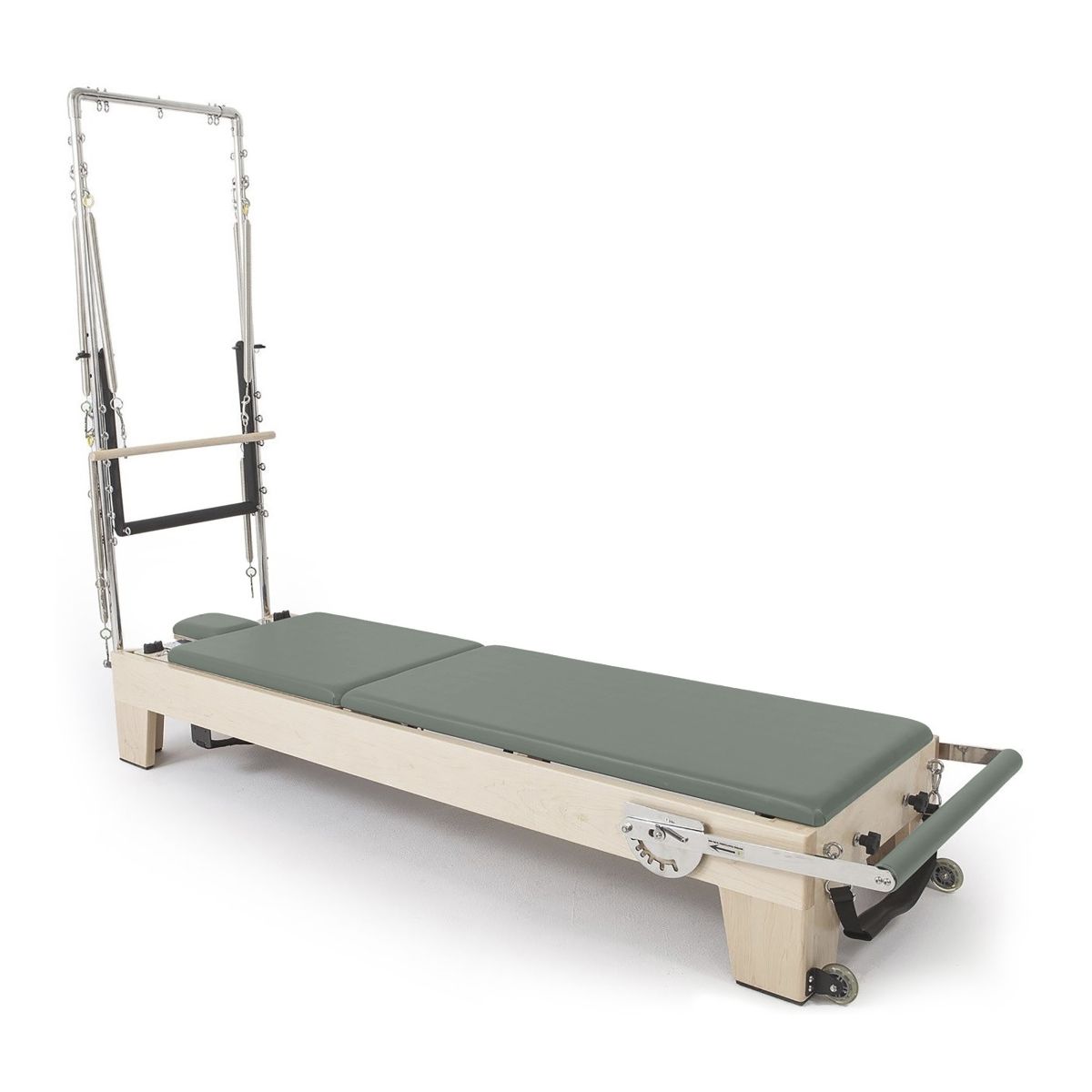Elite Reformer™ mit Tower – Elina Pilates