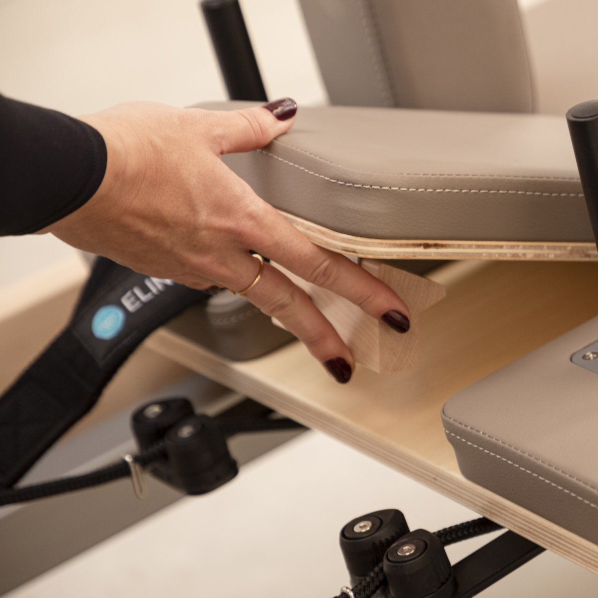 Master Instructor Reformer – Elina Pilates