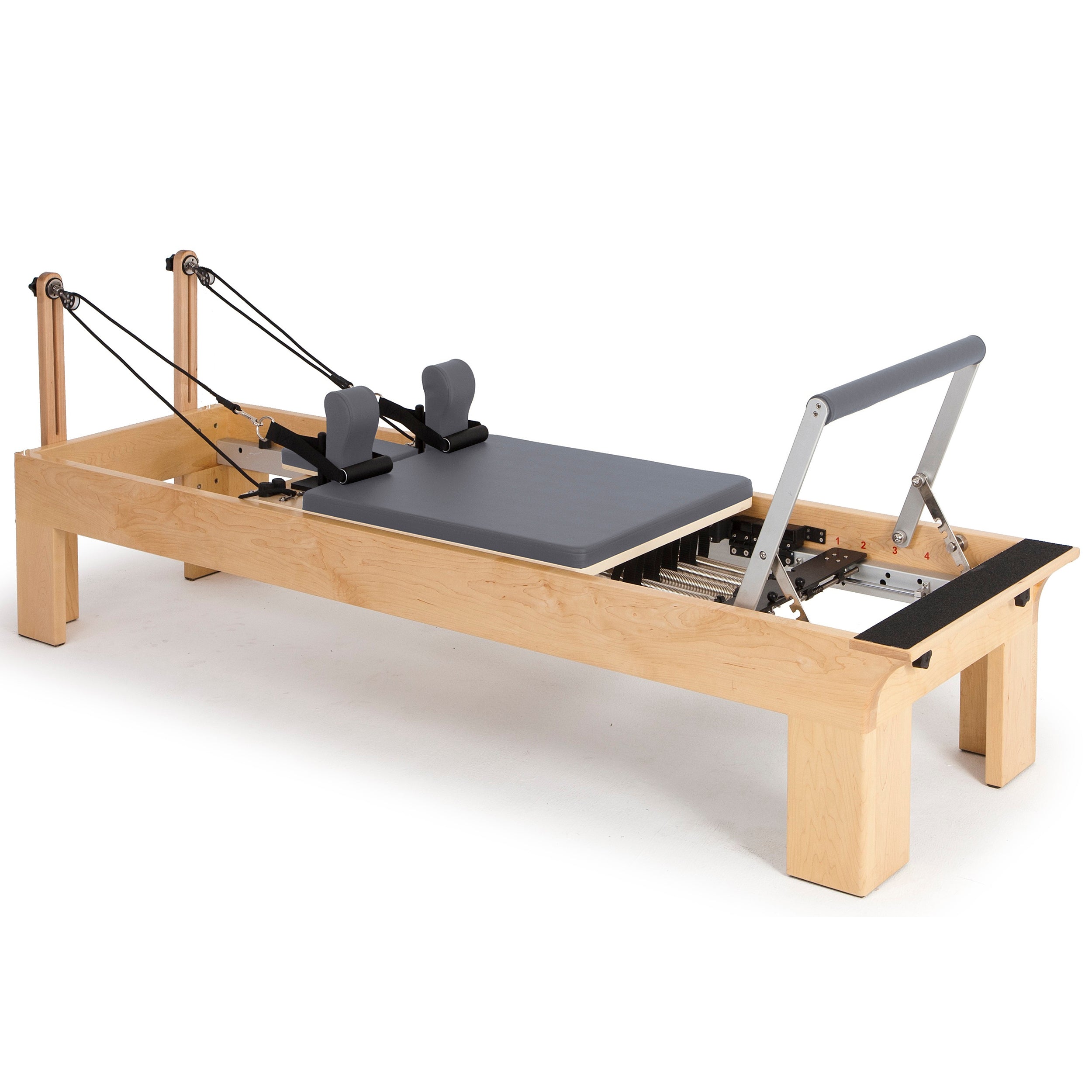 Physio-Reformer aus Holz – Elina Pilates